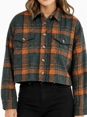 American Eagle Plaid Cropped Shacket Jacket Green Orange Women’s M